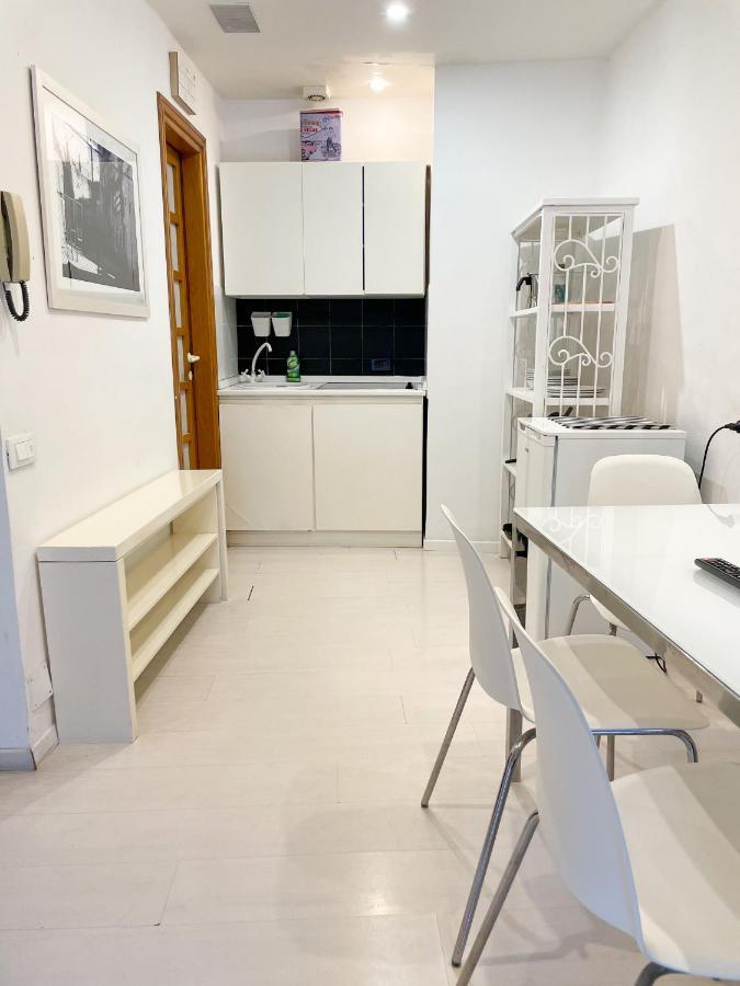 Colosseo 13 Boutique Apartment Rom Exterior foto